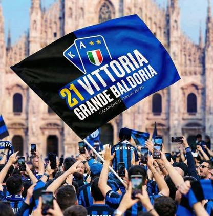 Steag Inter Scudetto sezon 2025/26 100x150 cm – negru/bleu
