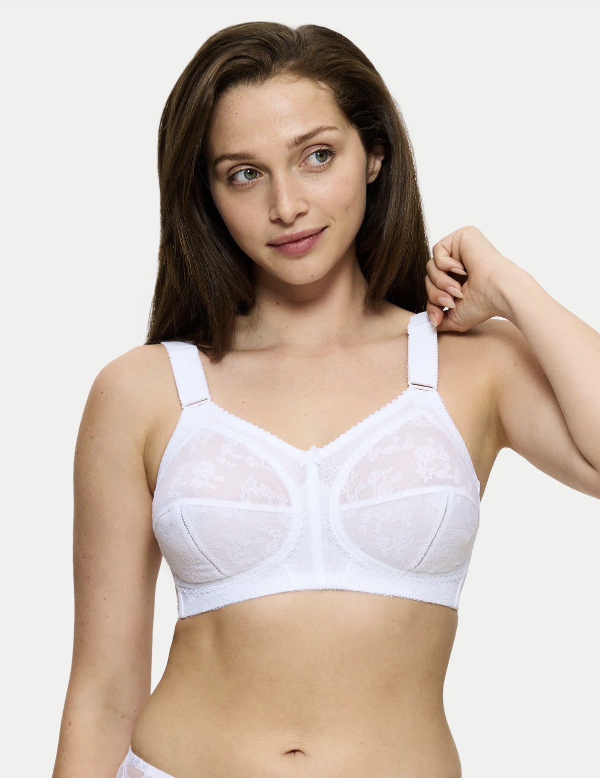Sutien Triumph Doreen – Fără Armătură, Confort Maxim, Suport Excelent (Alb) 90G