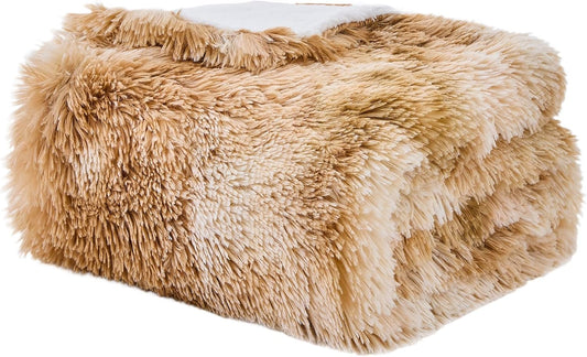 Pătură Pufoasă EMME 150 × 200 cm – Faux Fur + Sherpa, Ultra‑Moale, Călduroasă