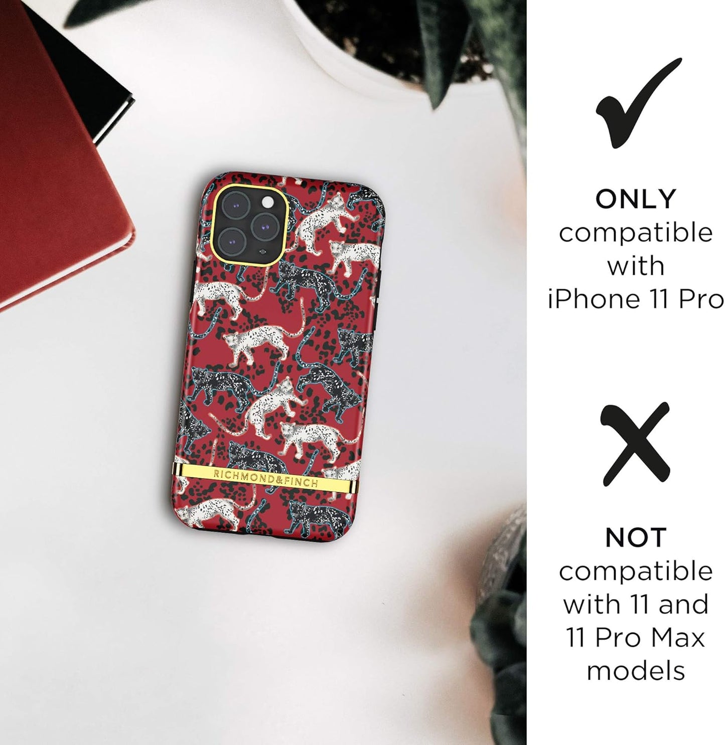 Husă iPhone 11 Pro – Richmond & Finch Samba Red Leopard – Protecție Premium & Design Exclusiv